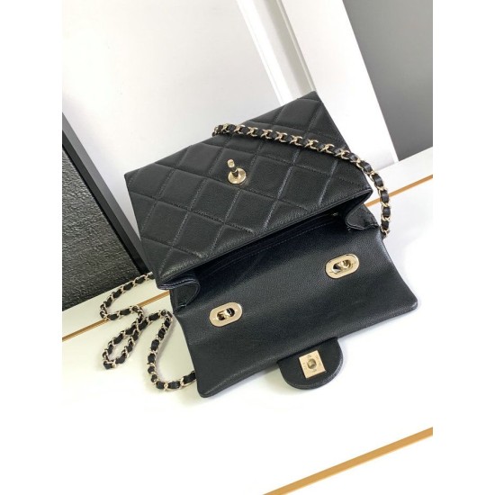 Replica Chanel Grain Calfskin Shoulder Bag Black AS47111
