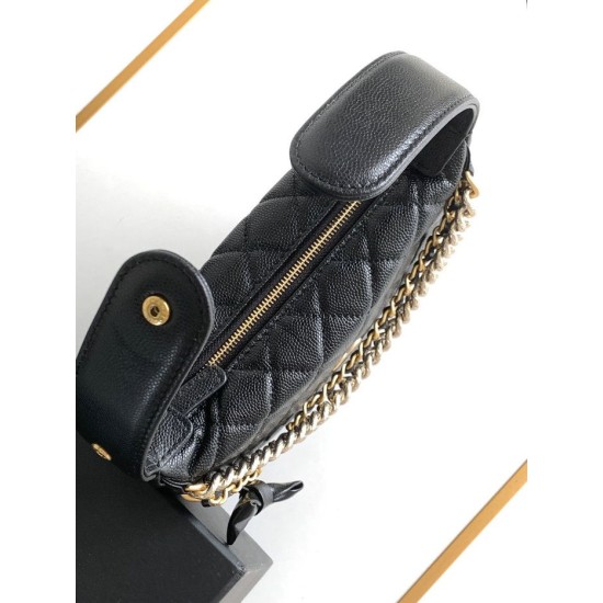 Replica Chanel Grained Calfskin Pouch Black AP3943