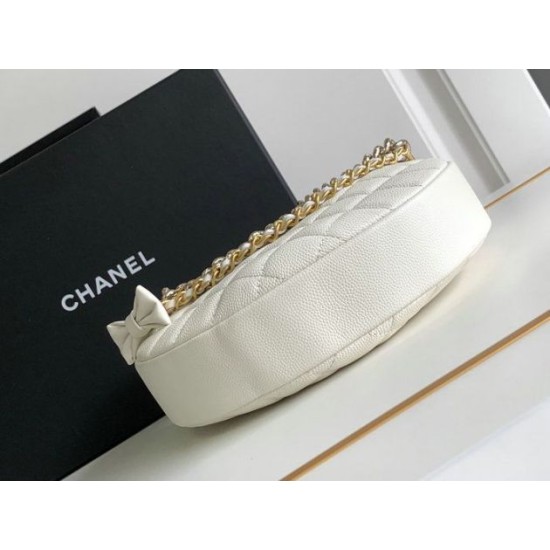 Replica Chanel Grained Calfskin Pouch White AP3943