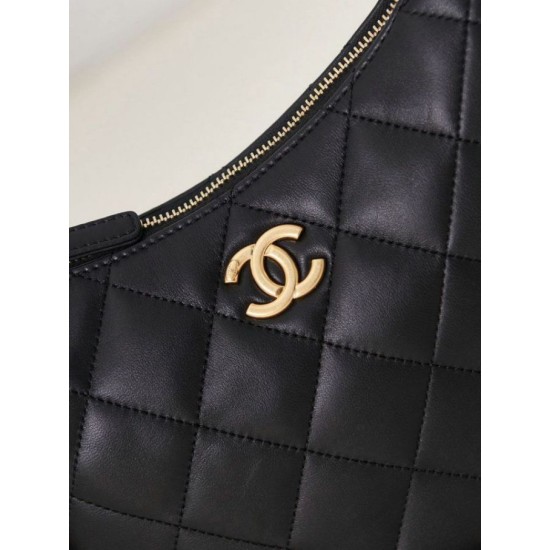 Replica Chanel Hobo Handbag Black AS4220