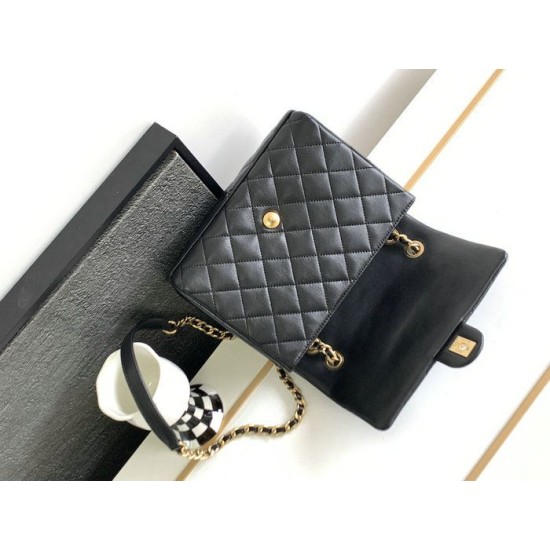 Replica Chanel Lambskin Flap Shoulder Bag Black AS3896
