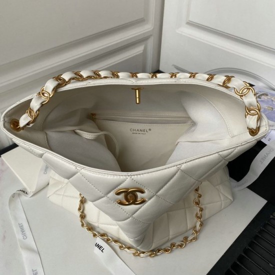 Replica Chanel Lambskin Hobo Bag White AS4777
