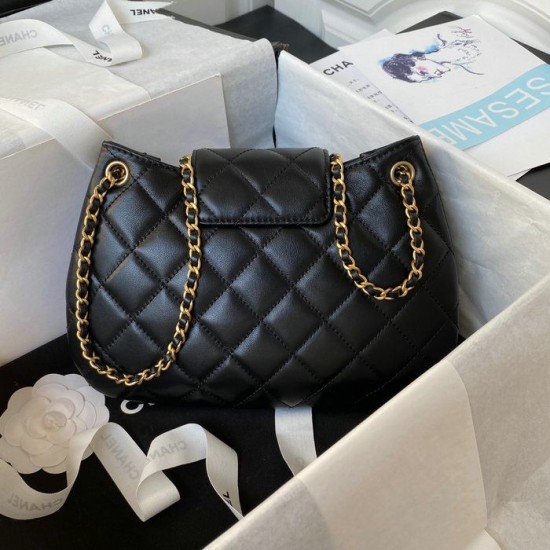 Replica Chanel Lambskin Messenger Bag Black AS4610