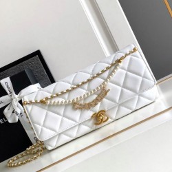 Fake Chanel Lambskin Shoulder Bag AS2713 White Replica