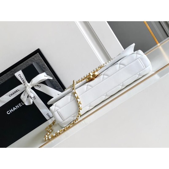 Fake Chanel Lambskin Shoulder Bag AS2713 White Replica