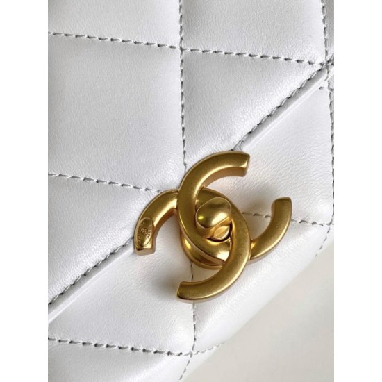 Fake Chanel Lambskin Shoulder Bag AS2713 White Replica