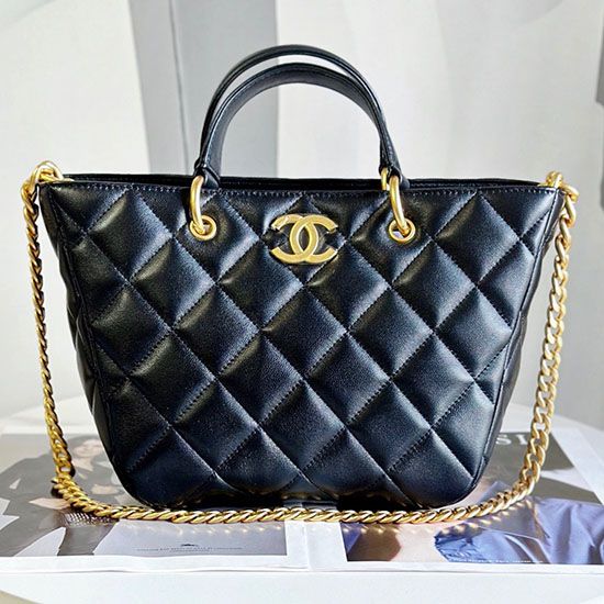 Replica Chanel Lambskin Tote Black AS4188