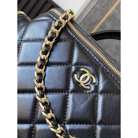 Replica Chanel Lambskin Vanity Case AS5222 Black