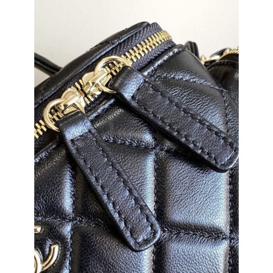Replica Chanel Lambskin Vanity Case AS5222 Black