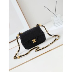 Replica Chanel Mini Flap Bag AS4946 Black