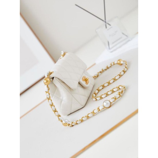 Fake Chanel Mini Flap Bag AS4946 White Replica