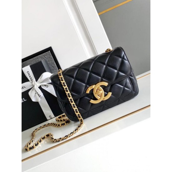 Fake Chanel Mini Flap Bag Black AS5026 Replica