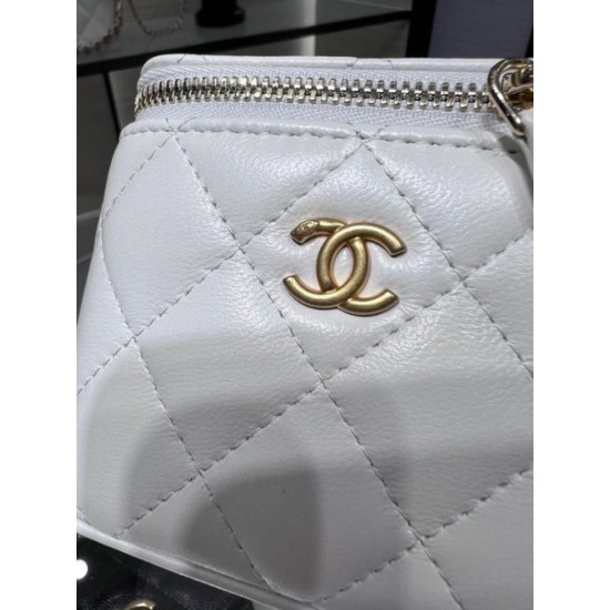 Replica Chanel Mini Vanity Case AP1147 White