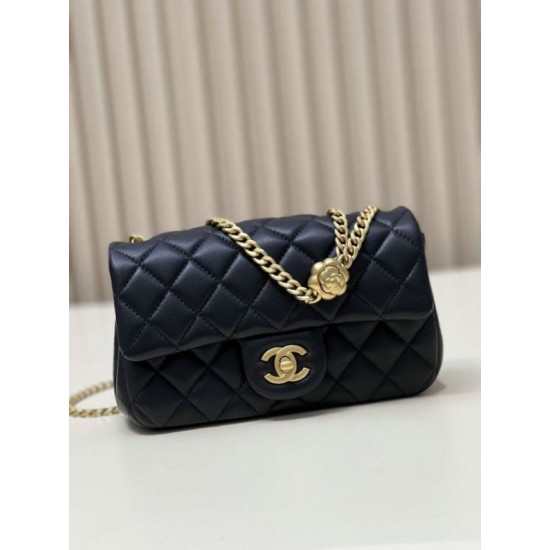 Fake Chanel Small Flap Bag Black AS4041 Replica