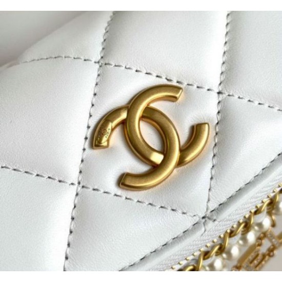 Replica Chanel Waist Bag AS4991 White