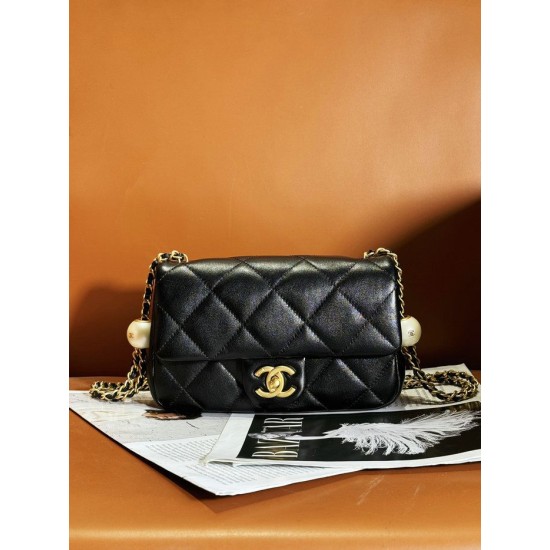 Replica Small Chanel Flap Bag AS4861