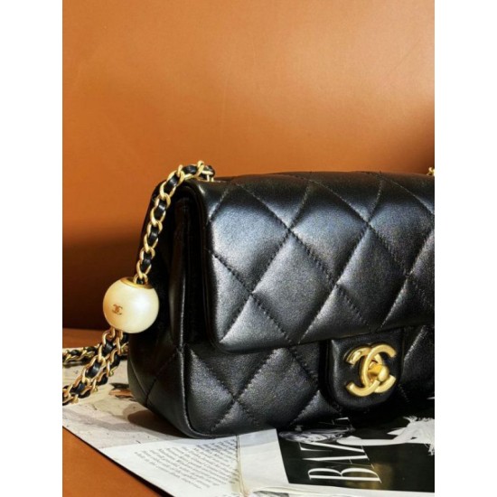 Replica Small Chanel Flap Bag AS4861
