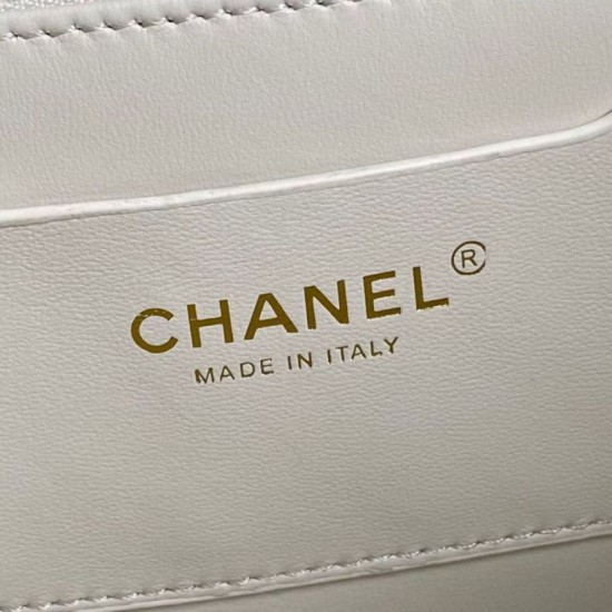 Replica Chanel 24B Clutch With Chain Vanity AS5038/AS5036 Beige
