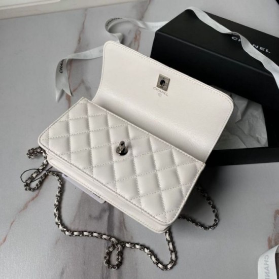 Fake Chanel Shoulder Bag Bag AP3566 White Replica