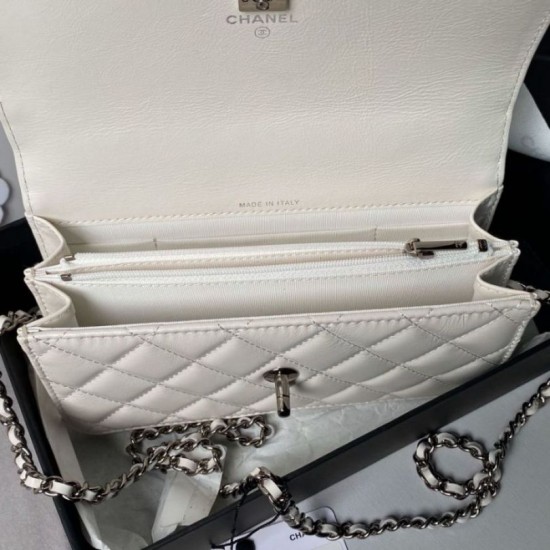 Fake Chanel Shoulder Bag Bag AP3566 White Replica