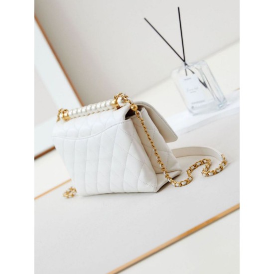 Replica Chanel Flap Chain Bag AS4997 White