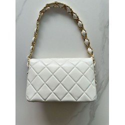 Replica Chanel Shoulder bag AS5176 white