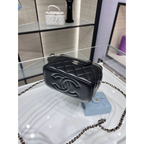 Replica Chanel 24K Vanity Chain Bag AP2199 Black