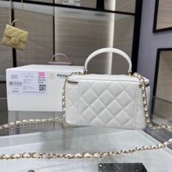 Replica Chanel 24K Vanity Chain Bag AP2199 White