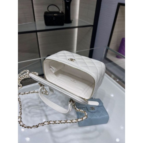 Replica Chanel 24K Vanity Chain Bag AP2199 White
