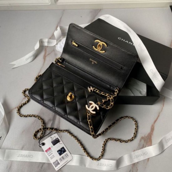 Replica Chanel Wallet On Chain AP3938 Black