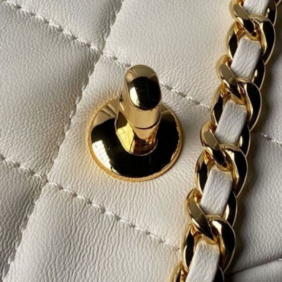 Replica Chanel Mini flap bag with top handle AS4847