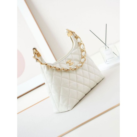 Replica Chanel High-end Hobo Bag AS4923/AS4922 White