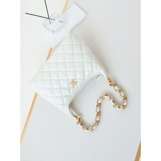 Replica Chanel High-end Hobo Bag AS4923/AS4922 White