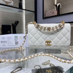 Replica Chanel Chain Shoulder Bag AP3019 White