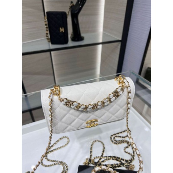Replica Chanel Chain Shoulder Bag AP3019 White