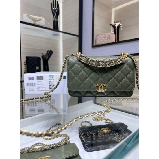 Replica Chanel Chain Shoulder Bag AP3019 Green