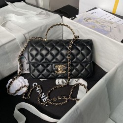 Replica Chanel Shoulder bag AS4924 Black