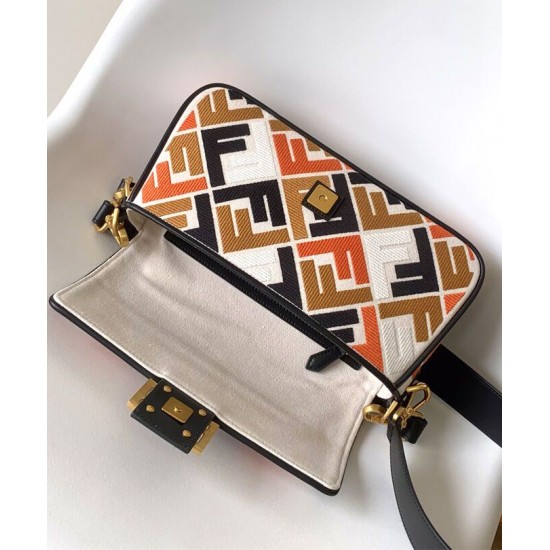 Replica Fendi Baguette Bag 8BR600 Black Replica Fendi Baguette Bag 8BR600 Black