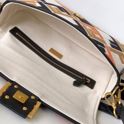 Replica Fendi Baguette Bag 8BR600 Black