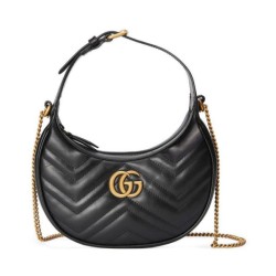 Replica Gucci GG Marmont A mini bag in the shape of a half-moon Black