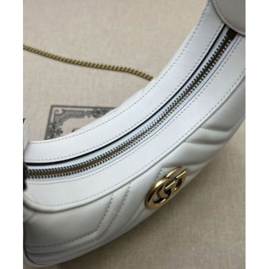 Replica Gucci GG Marmont A mini bag in the shape of a half-moon White Replica Gucci GG Marmont A mini bag in the shape of a half-moon White