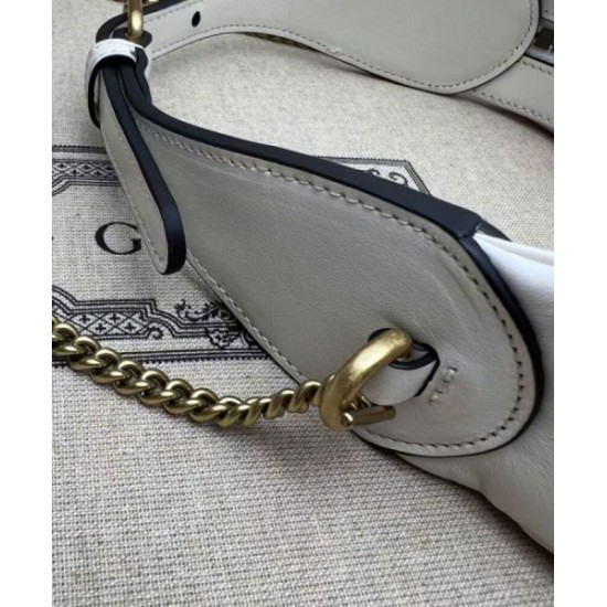 Replica Gucci GG Marmont A mini bag in the shape of a half-moon White Replica Gucci GG Marmont A mini bag in the shape of a half-moon White