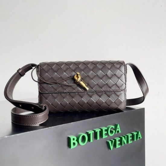 Replica Bottega Veneta Mini Andiamo Cross-Body Bag Fondant Intrecciato Lambskin Fake Bottega Veneta Mini Andiamo Cross-Body Bag Fondant Intrecciato Lambskin Replica