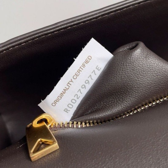 Replica Bottega Veneta Mini Andiamo Cross-Body Bag Fondant Intrecciato Lambskin Fake Bottega Veneta Mini Andiamo Cross-Body Bag Fondant Intrecciato Lambskin Replica