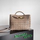 Replica Bottega Veneta Andiamo Small Bag Praline Intrecciato Lambskin Replica Bottega Veneta Andiamo Small Bag Praline Intrecciato Lambskin