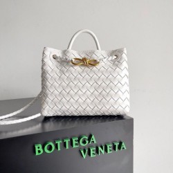 Replica Bottega Veneta Small Andiamo Bag White Intrecciato Lambskin