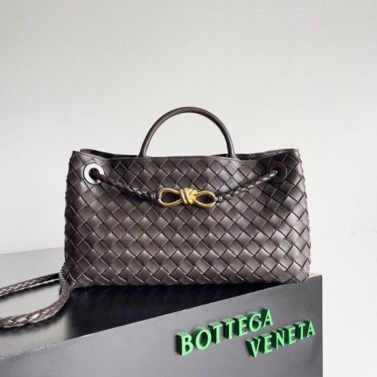 Fake Bottega Veneta Andiamo Small East/West Bag Fondant Intrecciato Lambskin Replica Replica Bottega Veneta Andiamo Small East/West Bag Fondant Intrecciato Lambskin