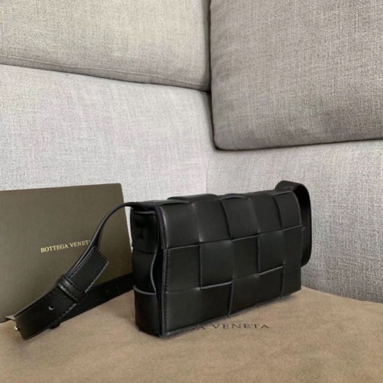 Replica Bottega Veneta Cassette Bag Black Lambskin Replica Bottega Veneta Cassette Bag Black Lambskin