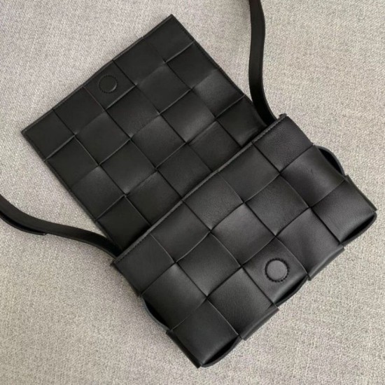 Replica Bottega Veneta Cassette Bag Black Lambskin Replica Bottega Veneta Cassette Bag Black Lambskin