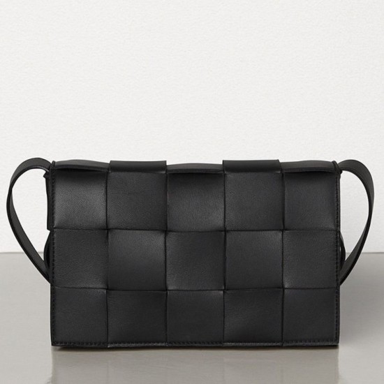 Replica Bottega Veneta Cassette Bag Black Lambskin Replica Bottega Veneta Cassette Bag Black Lambskin